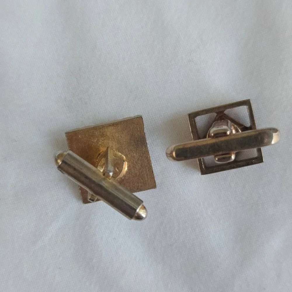 VTG Mismatched Cufflinks Gold Turquoise Red Mens OS Unique Formal Wear Unbranded